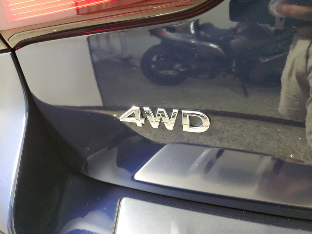 Used 2023 INFINITI QX80 Premium Select w/ Cargo Package image 7