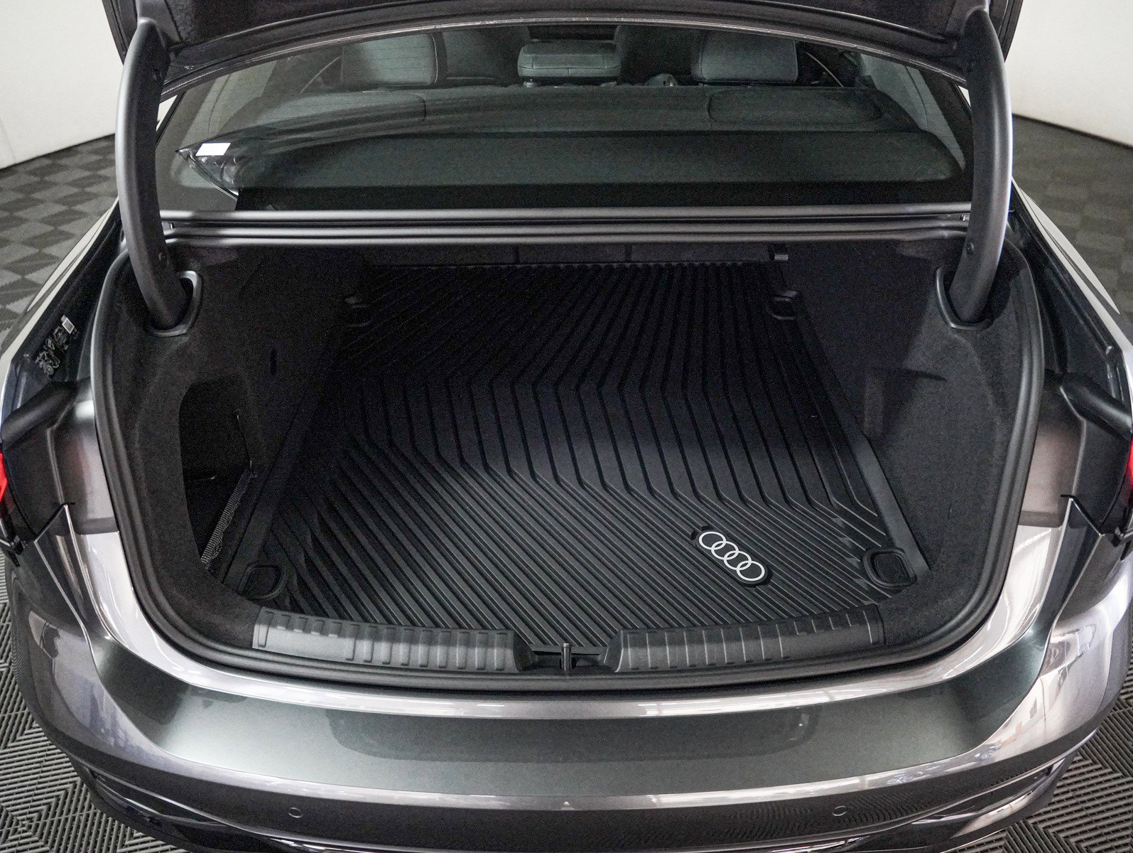 New 2026 Audi A6 Premium Plus AWD/4WD image 8
