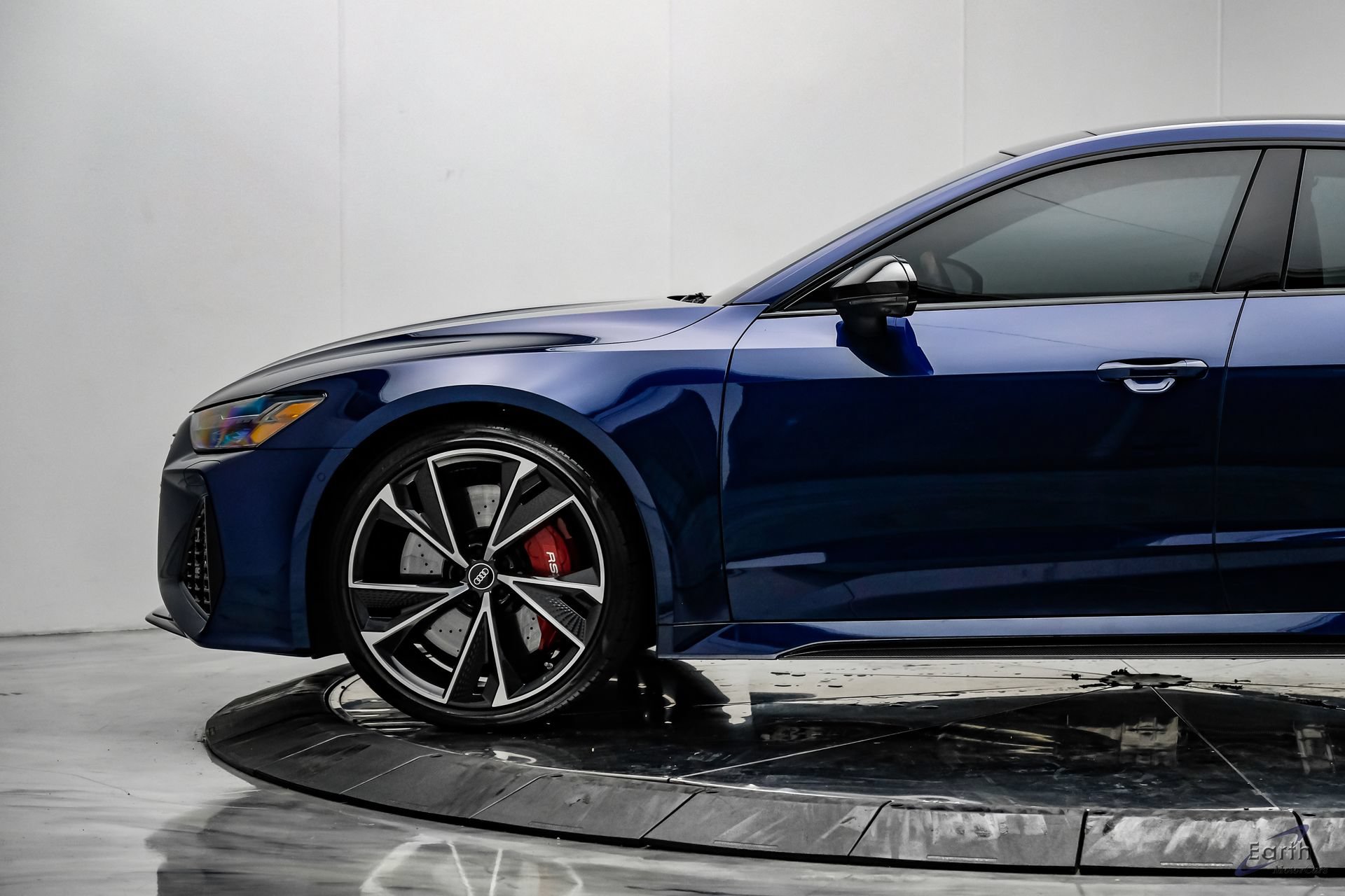 Used 2021 Audi RS 7 Sportback w/ Carbon Optic Package AWD/4WD image 8