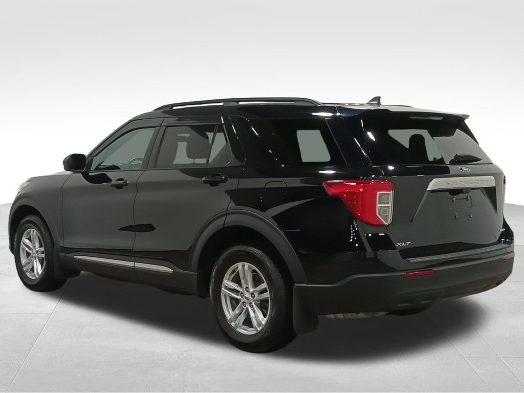 Certified 2023 Ford Explorer XLT AWD/4WD image 5