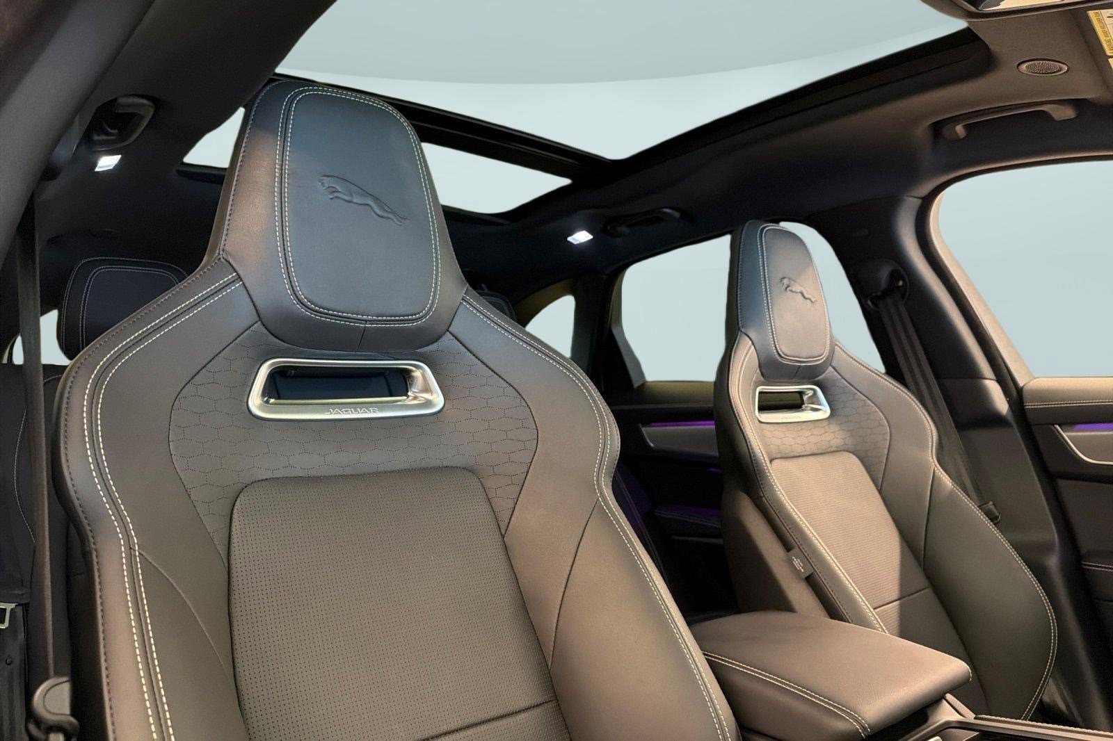 New 2026 Jaguar F-PACE R-Dynamic S AWD/4WD image 23