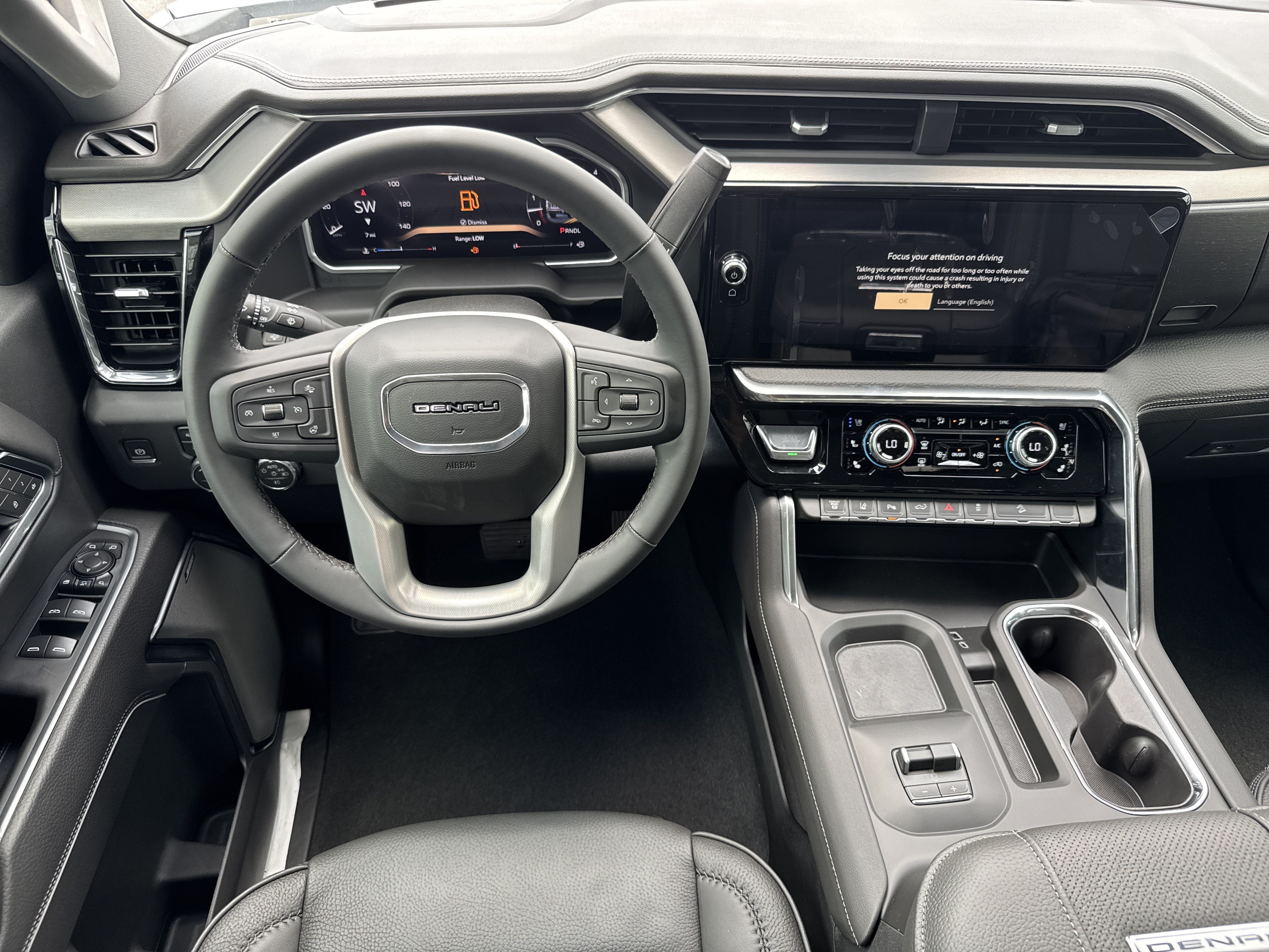 New 2026 GMC Sierra 2500 Denali w/ Denali Reserve Package AWD/4WD image 17