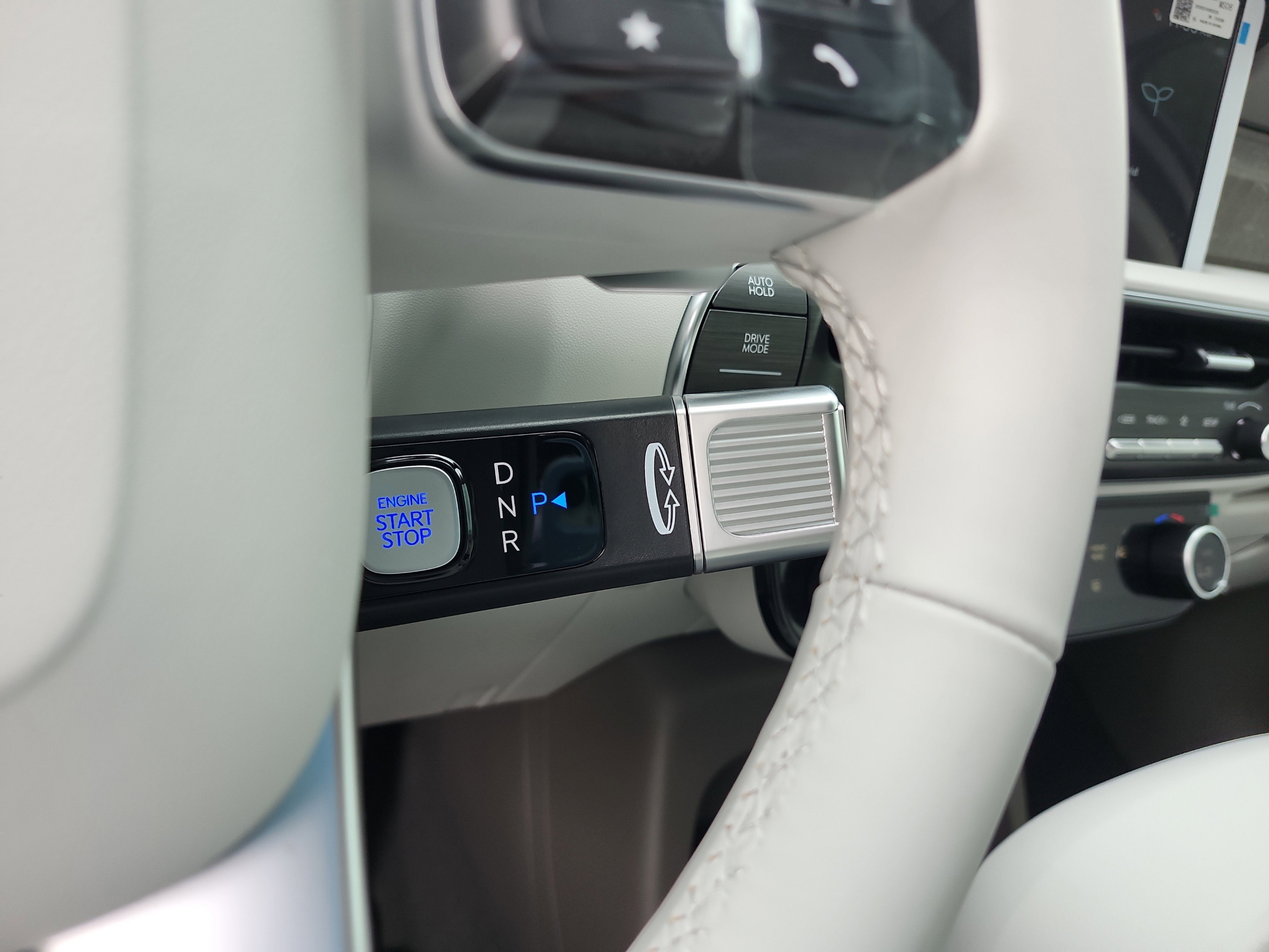 New 2026 Hyundai Palisade FWD Hybrid image 13