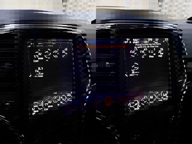 Used 2018 Jeep Grand Cherokee Limited w/ Luxury Group II image 32