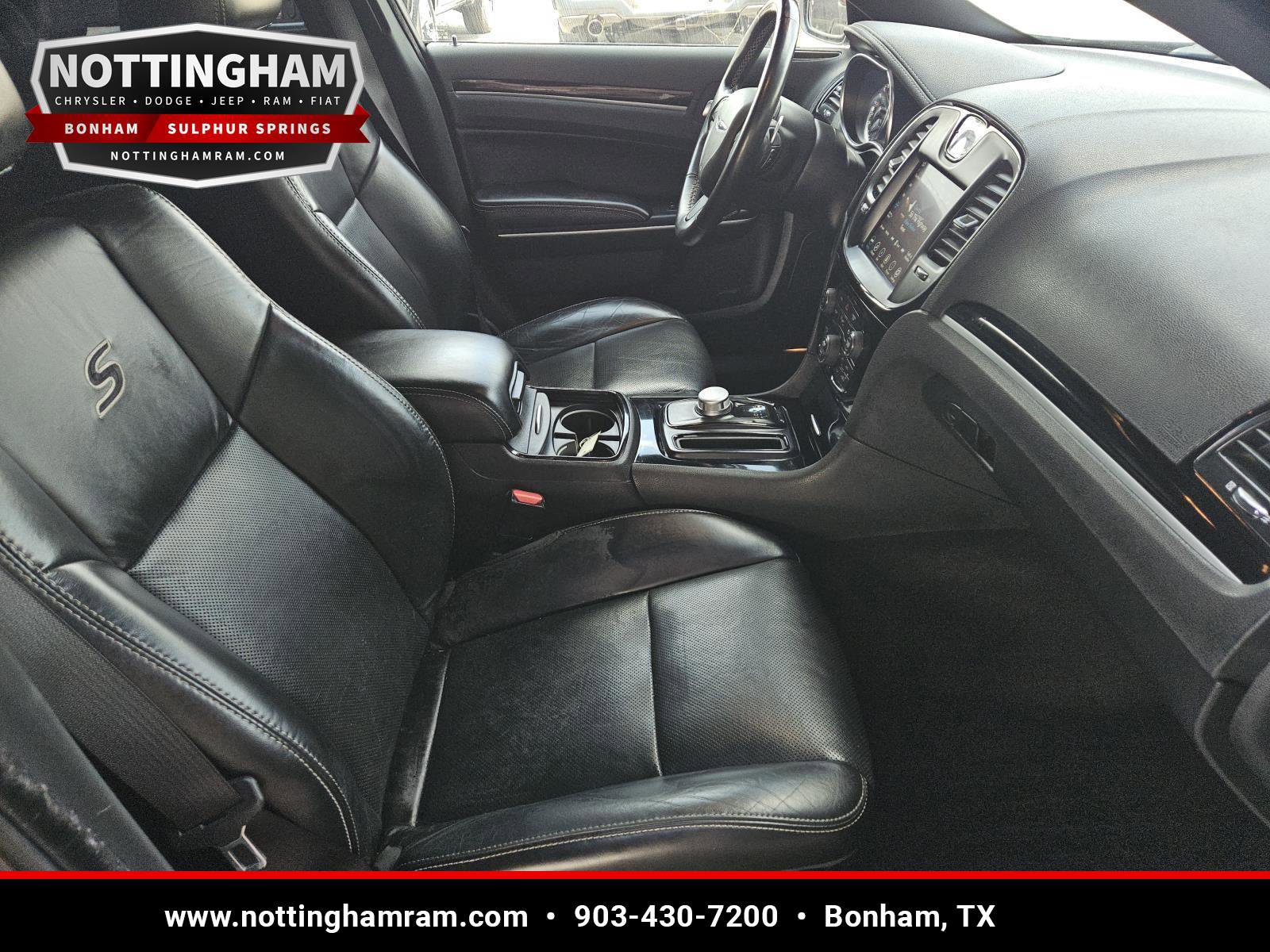 Used 2021 Chrysler 300 S w/ S Model Appearance Package RWD image 26