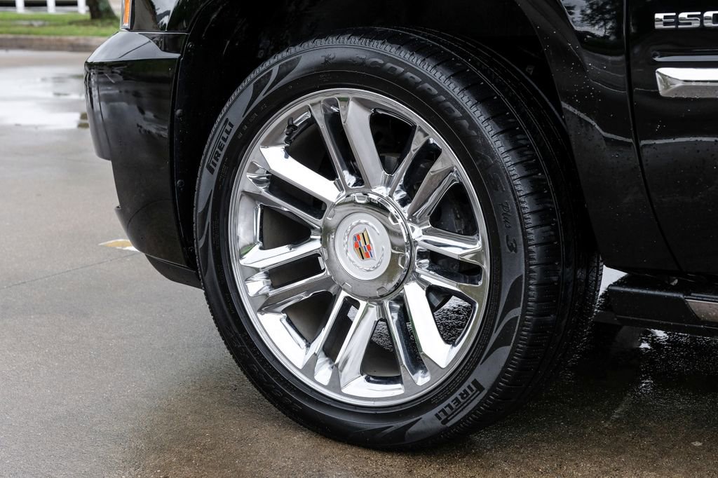 Used 2013 Cadillac Escalade Platinum AWD/4WD image 78