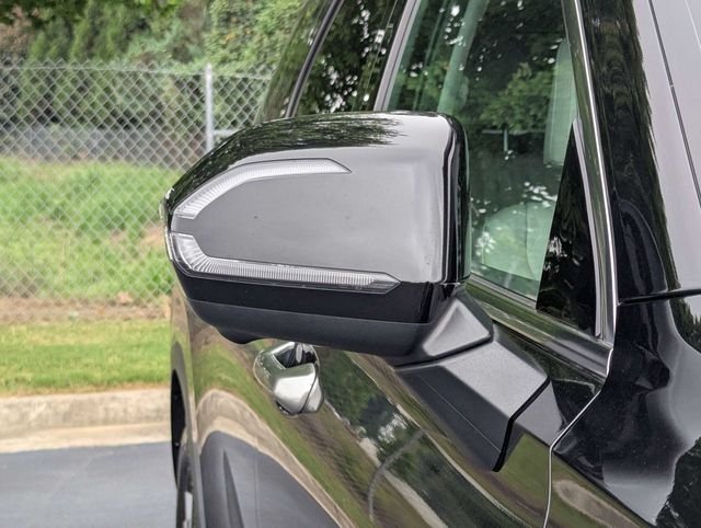 Used 2025 Hyundai Palisade Limited FWD image 15
