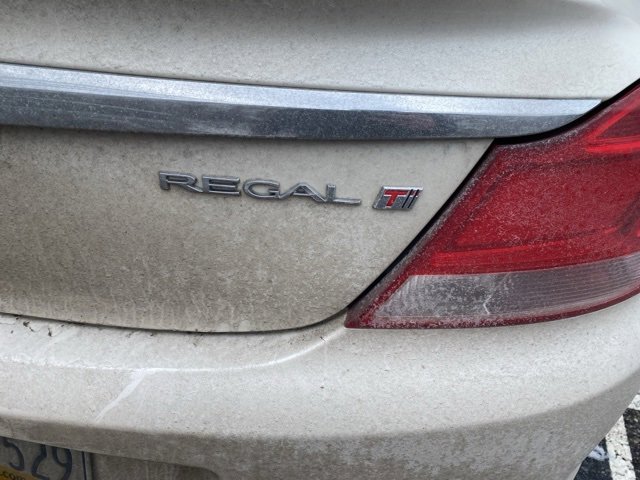 Used 2013 Buick Regal Premium image 8