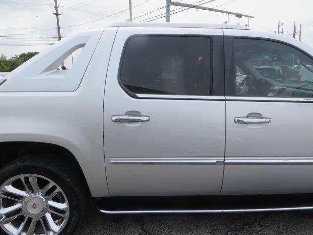 Used 2013 Cadillac Escalade EXT Luxury AWD/4WD image 53