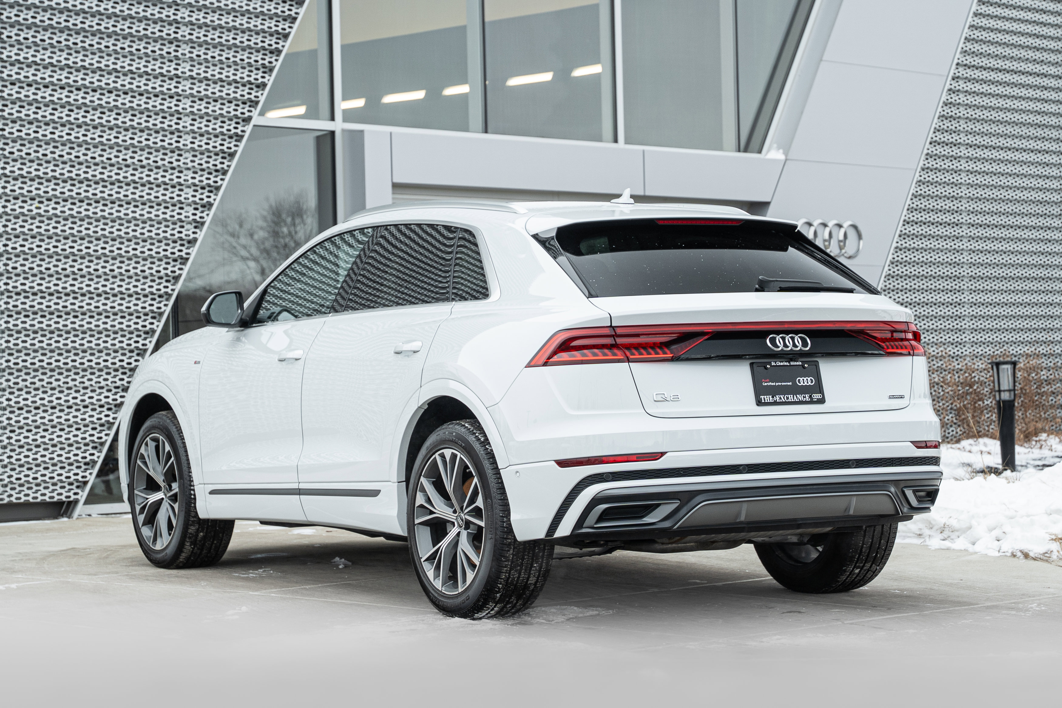 Certified 2022 Audi Q8 Premium Plus w/ Premium Plus Package image 5