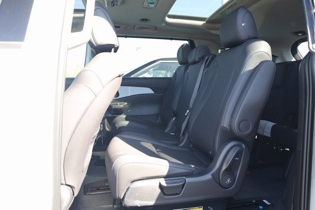 New 2026 Kia Carnival SX image 23