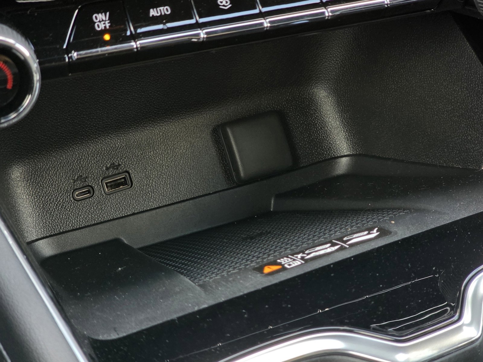 New 2025 Chevrolet Traverse LT w/ Enhanced Driving Package image 31