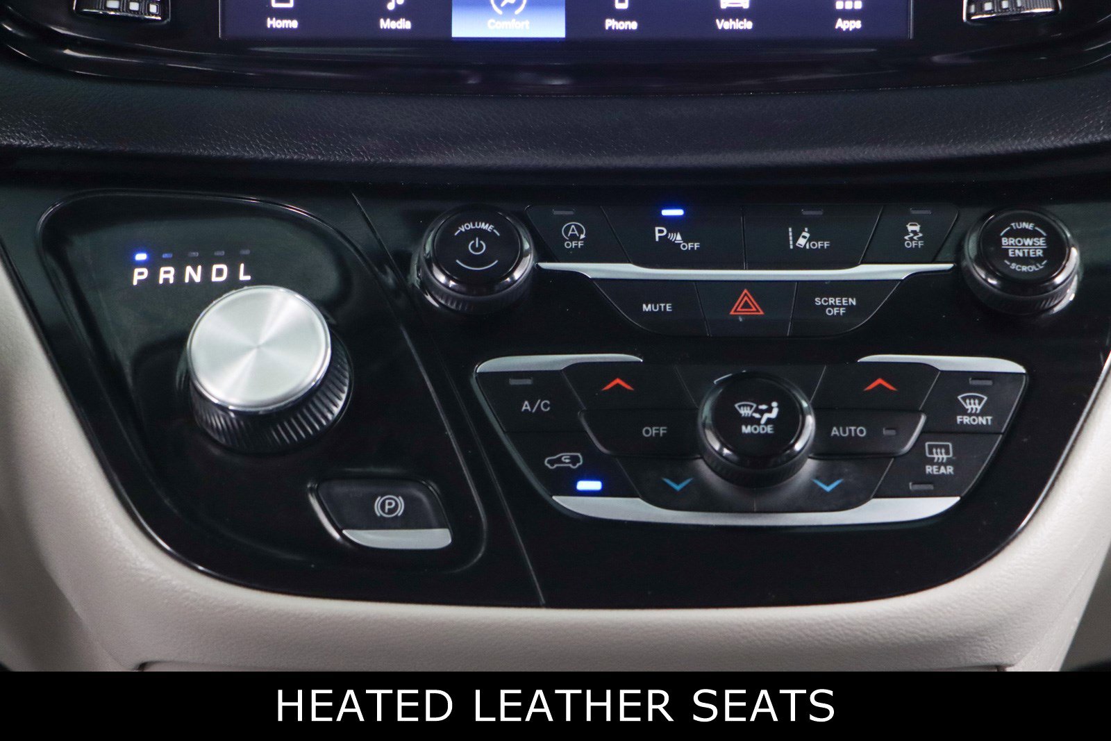 Used 2023 Chrysler Pacifica Touring-L image 20