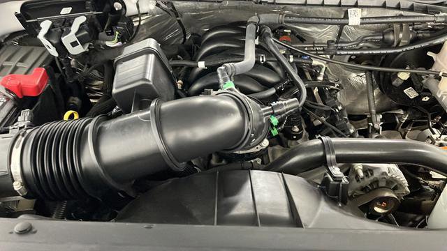 Used 2024 Ford F250 XL w/ XL Chrome Package image 25