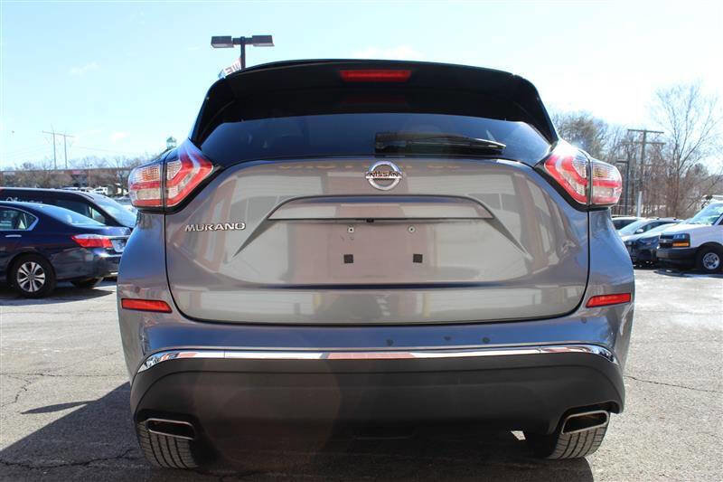 Used 2017 Nissan Murano S FWD image 11