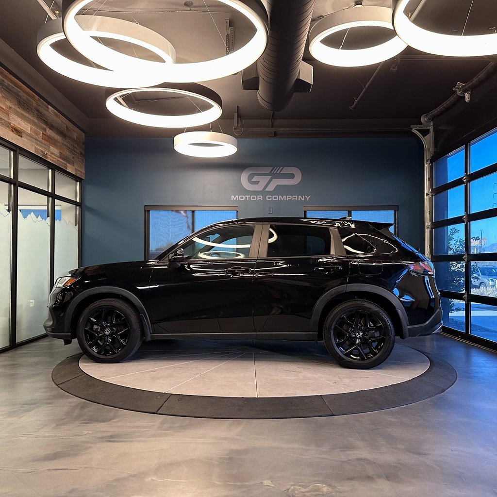 Used 2024 Honda HR-V Sport image 6