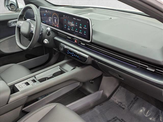 Used 2025 Hyundai Ioniq 6 Limited image 23