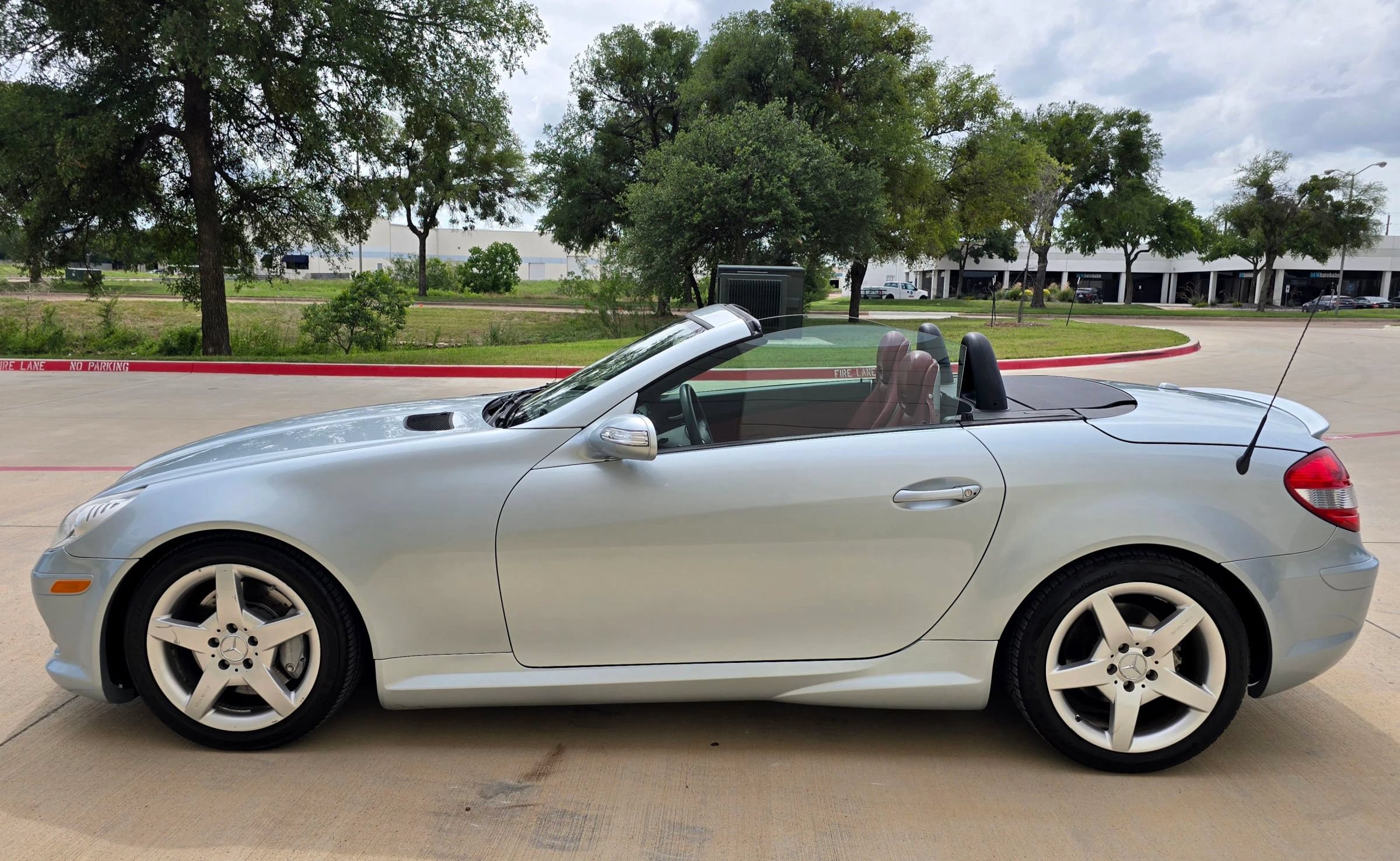 Used 2008 Mercedes-Benz SLK 350 image 14