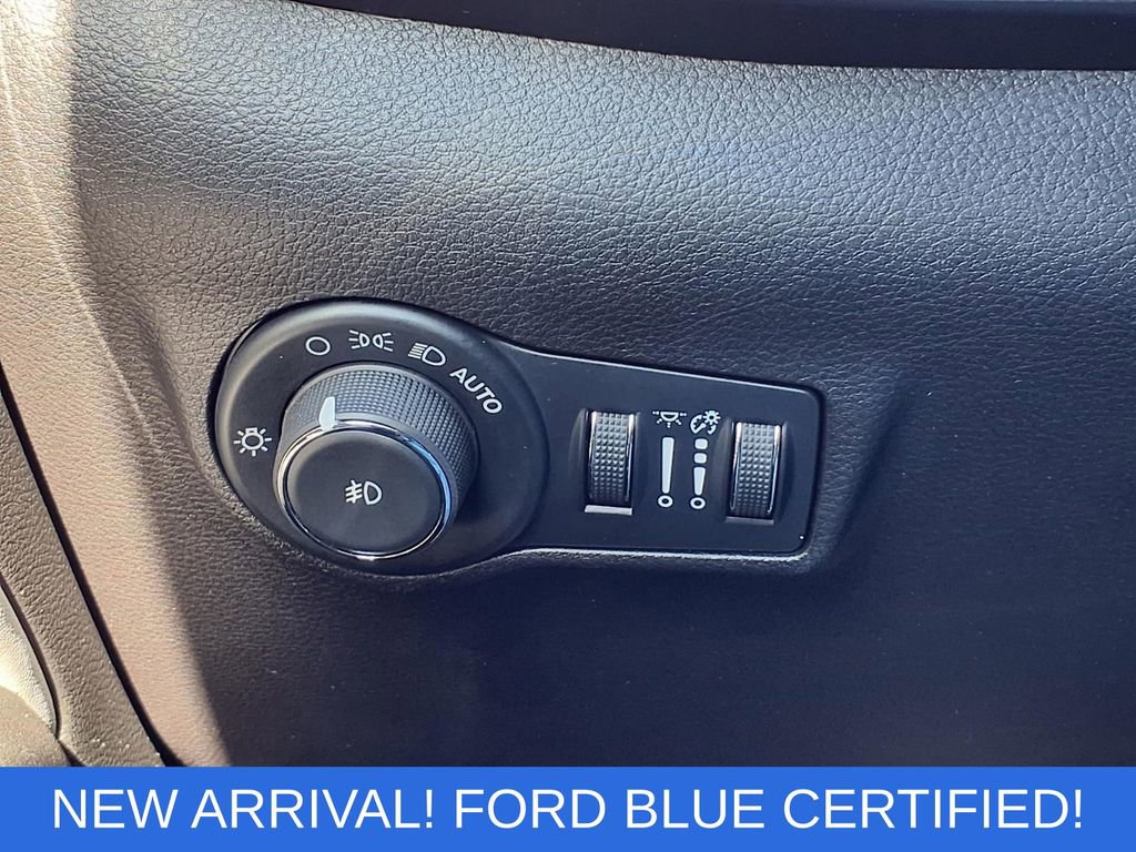 Used 2025 Jeep Compass Limited AWD/4WD image 16