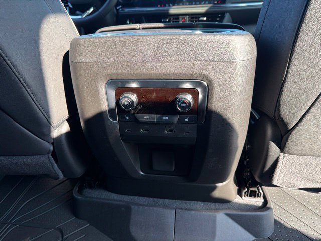 New 2026 Chevrolet Tahoe Premier AWD/4WD image 31