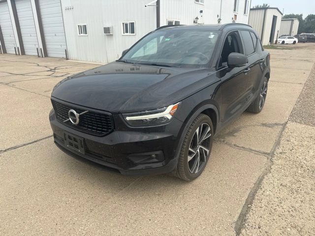 Used 2021 Volvo XC40 T5 R-Design AWD/4WD image 5