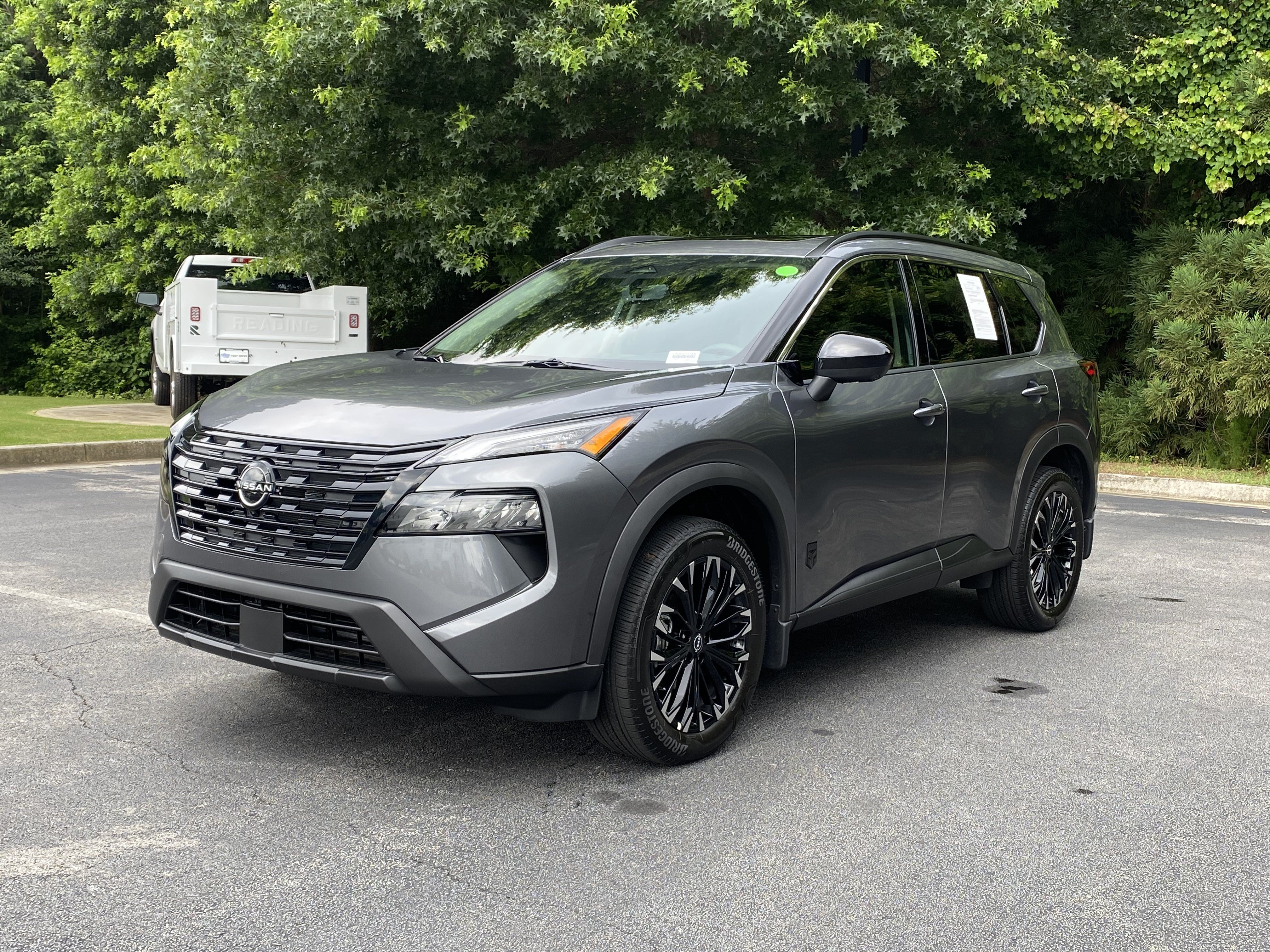 Used 2026 Nissan Rogue Dark Armor FWD image 5