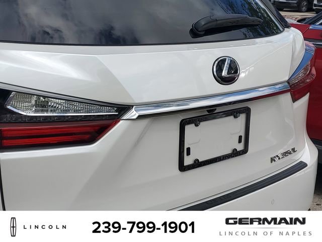 Used 2020 Lexus RX 350L Premium w/ Premium Package image 16