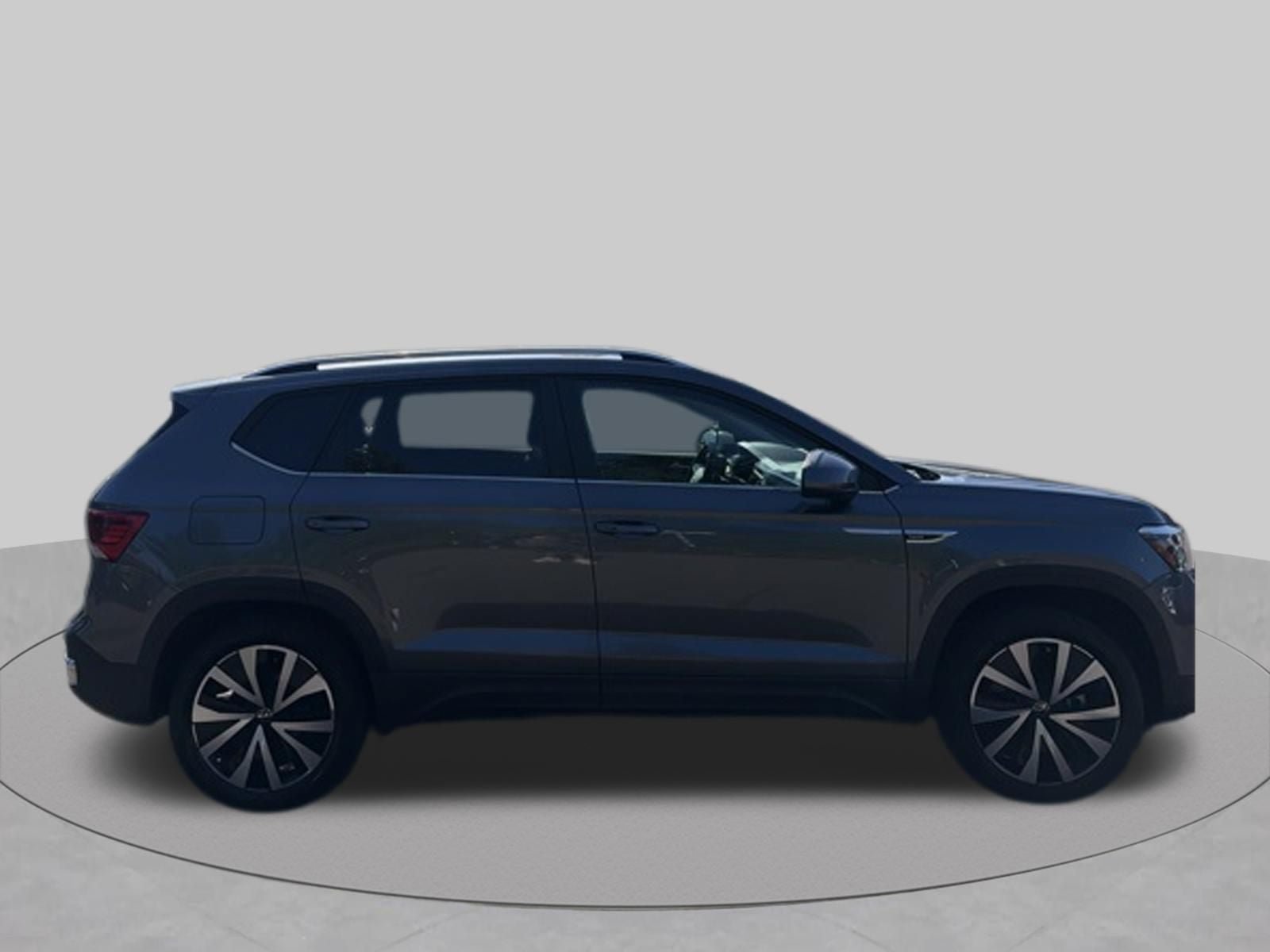 Used 2022 Volkswagen Taos SE AWD/4WD image 2