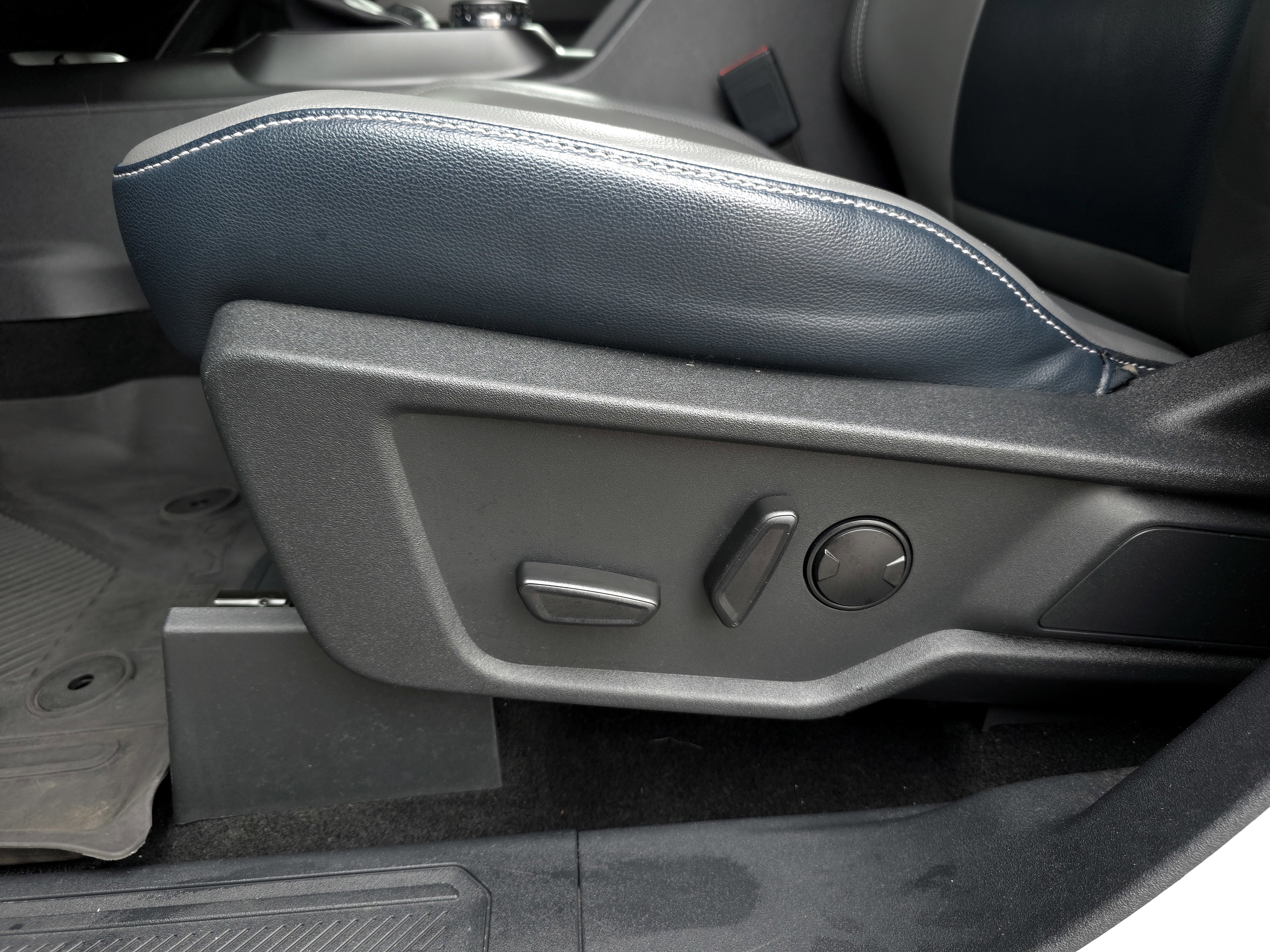 Used 2021 Ford Bronco First Edition image 11