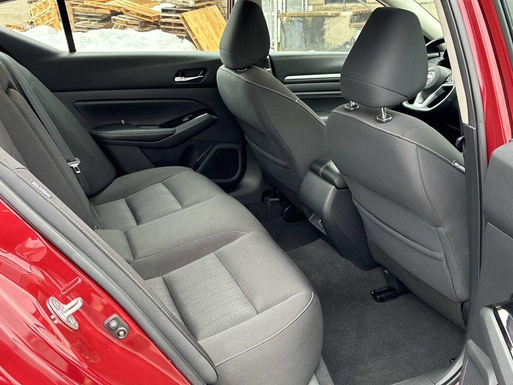 Certified 2021 Nissan Altima 2.5 SV w/ SV Premium Package image 11