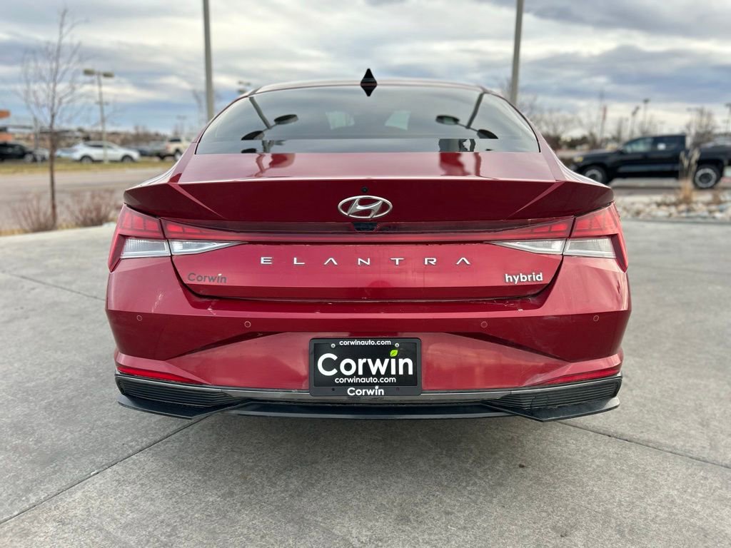 Used 2023 Hyundai Elantra Limited image 7