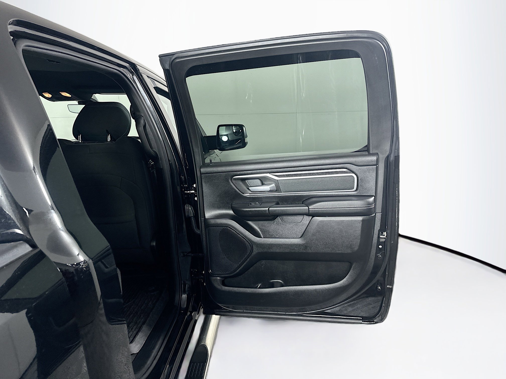 Used 2022 RAM 1500 Big Horn image 30
