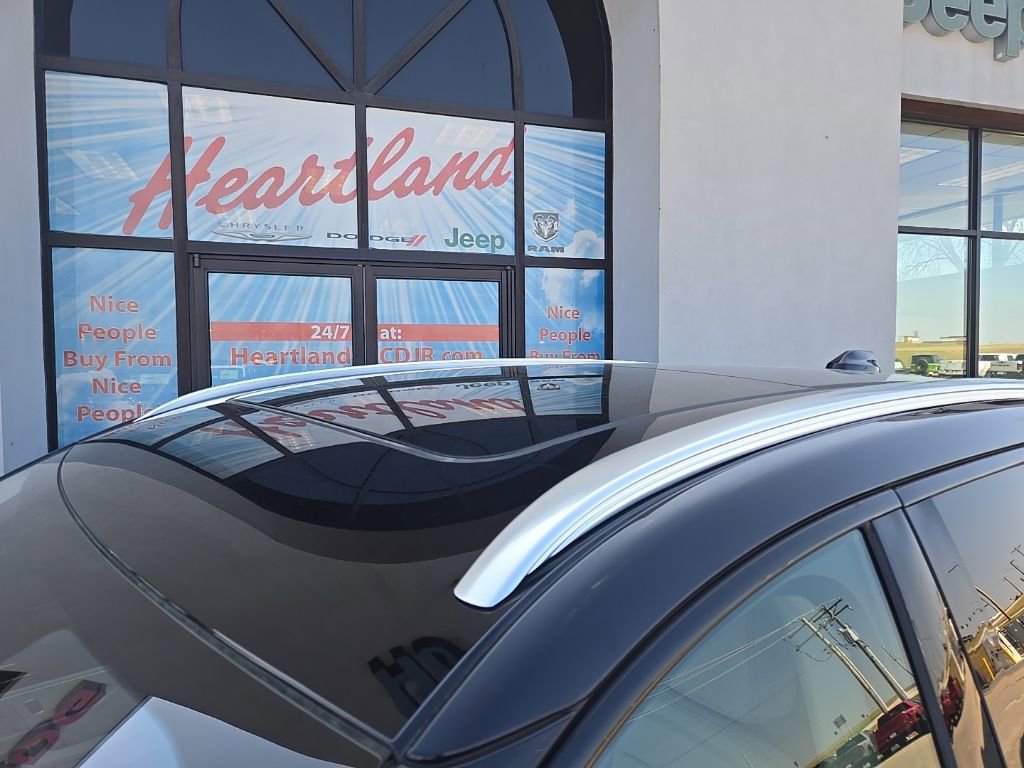 Used 2025 Lincoln Nautilus Reserve image 18