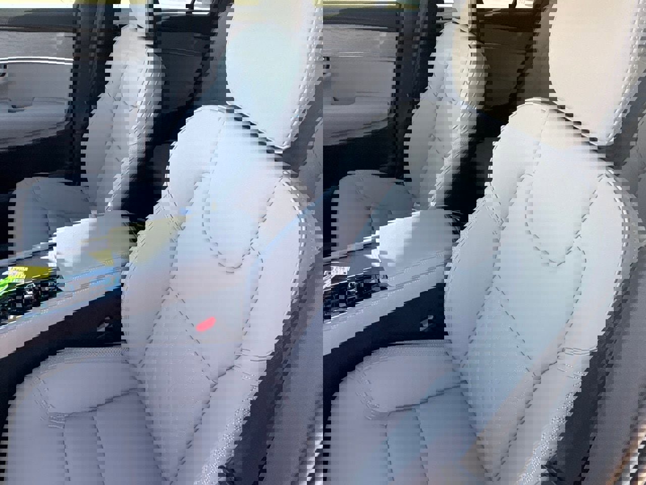 New 2026 Volvo XC90 B6 Plus image 27