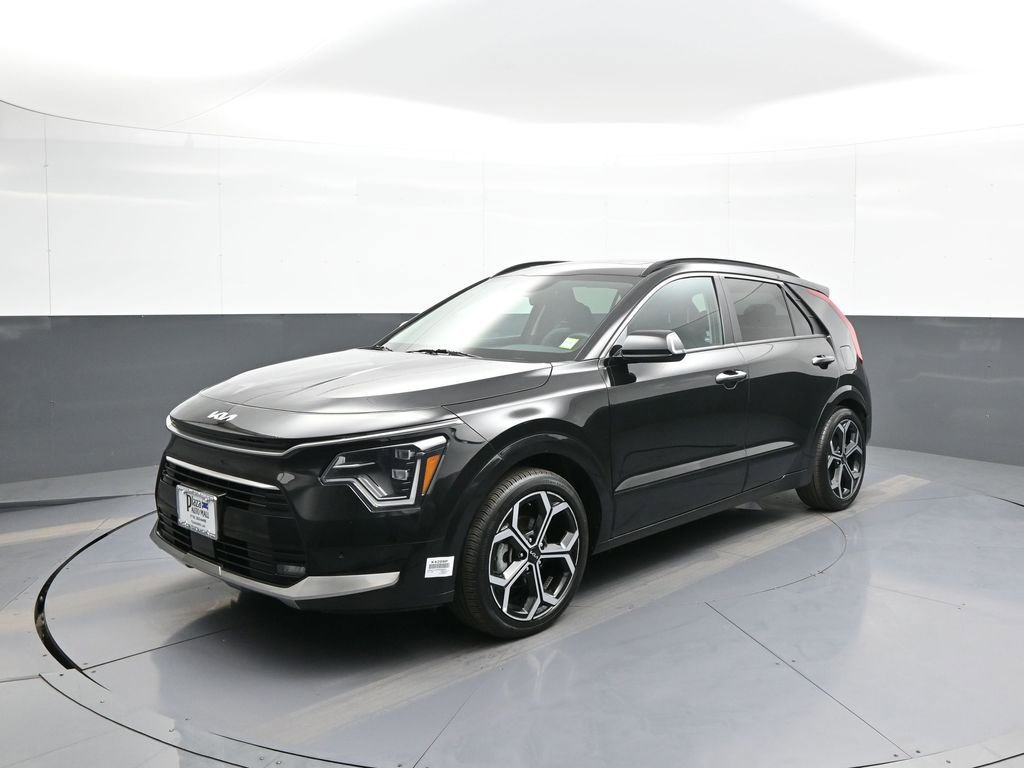 Certified 2023 Kia Niro SX Touring