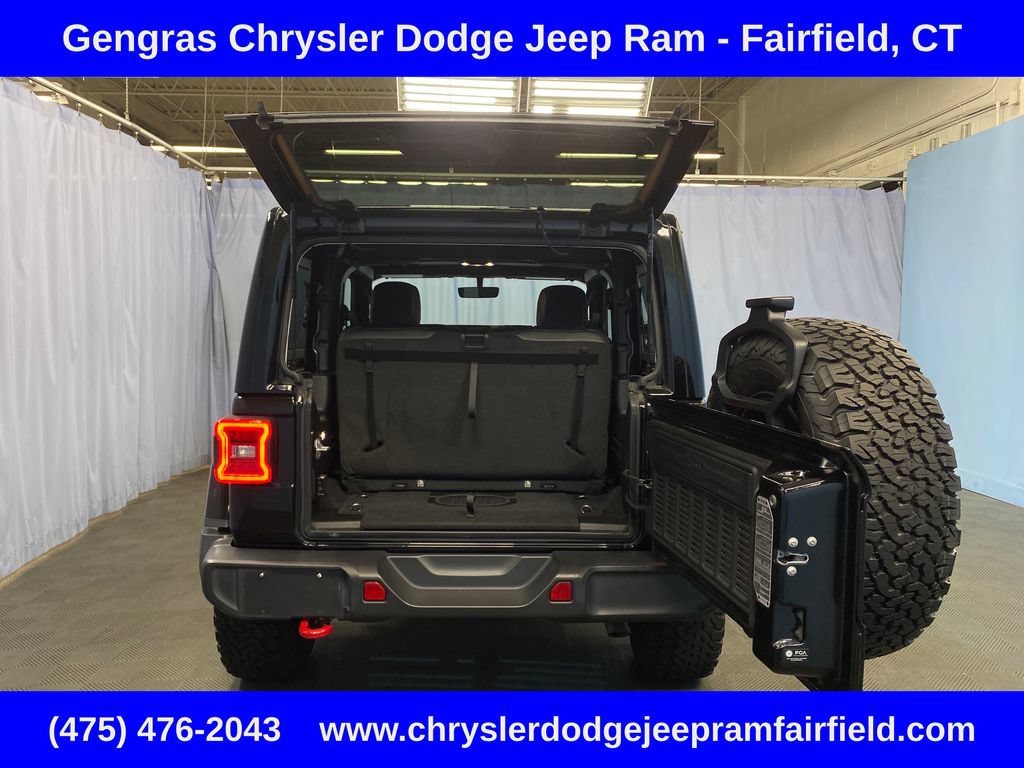 Used 2022 Jeep Wrangler Rubicon w/ LED Lighting Group AWD/4WD image 28