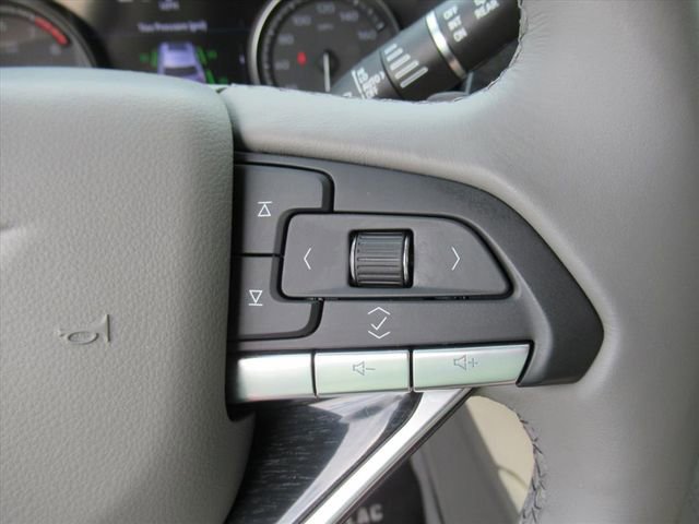Used 2020 Cadillac XT6 Premium Luxury AWD/4WD image 26