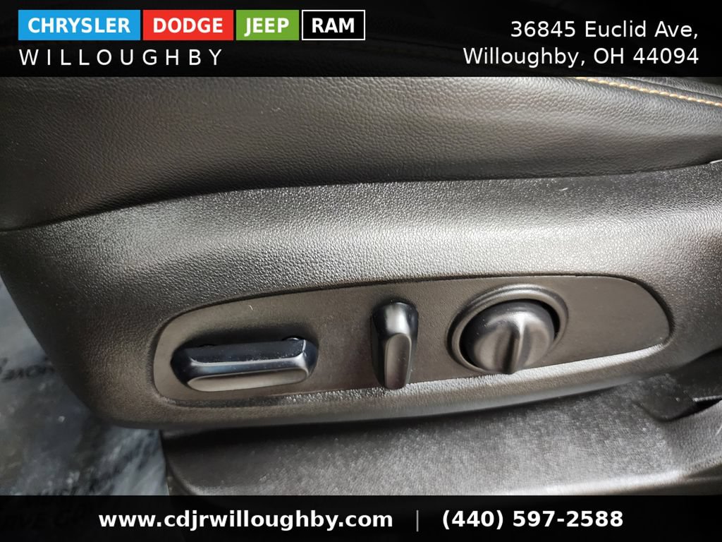 Used 2019 Chevrolet Traverse RS w/ LPO, Floor Liner Package AWD/4WD image 16