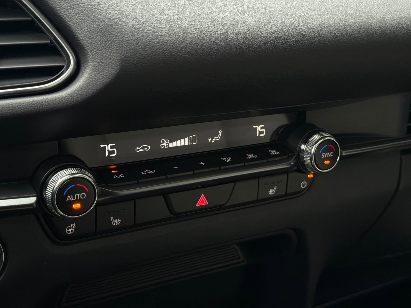 New 2026 MAZDA CX-30 2.5 Turbo w/ Premium Plus Pkg image 26