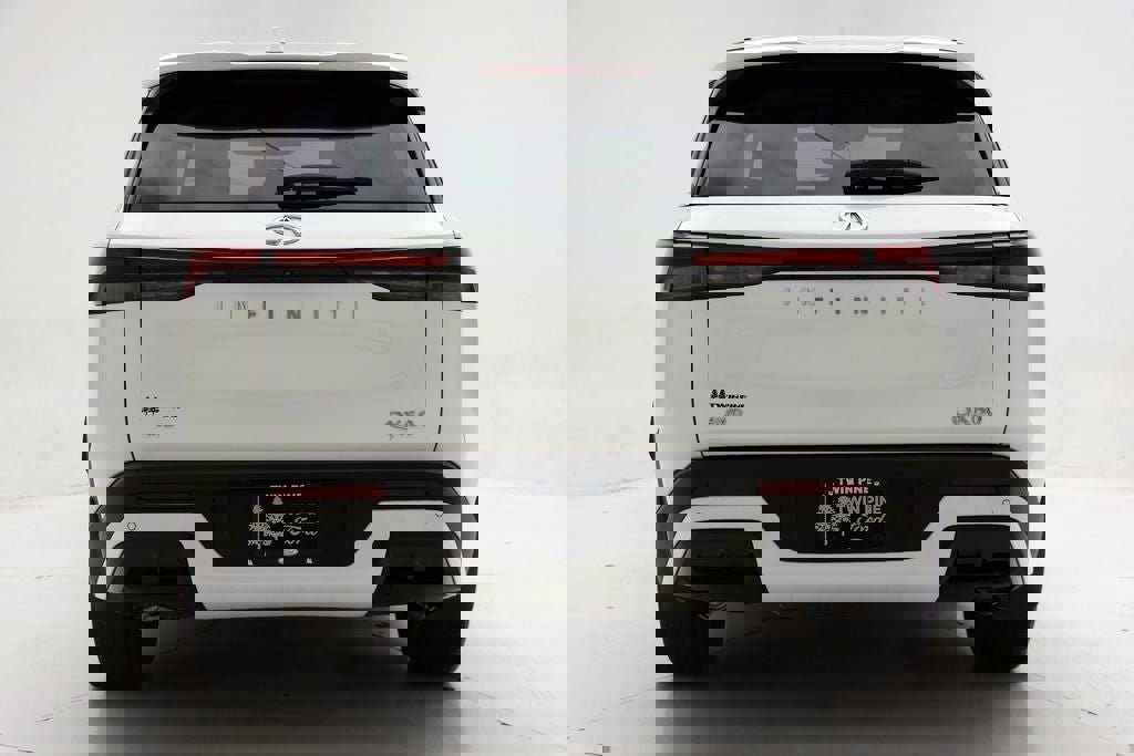 Used 2025 INFINITI QX60 Pure AWD/4WD image 7