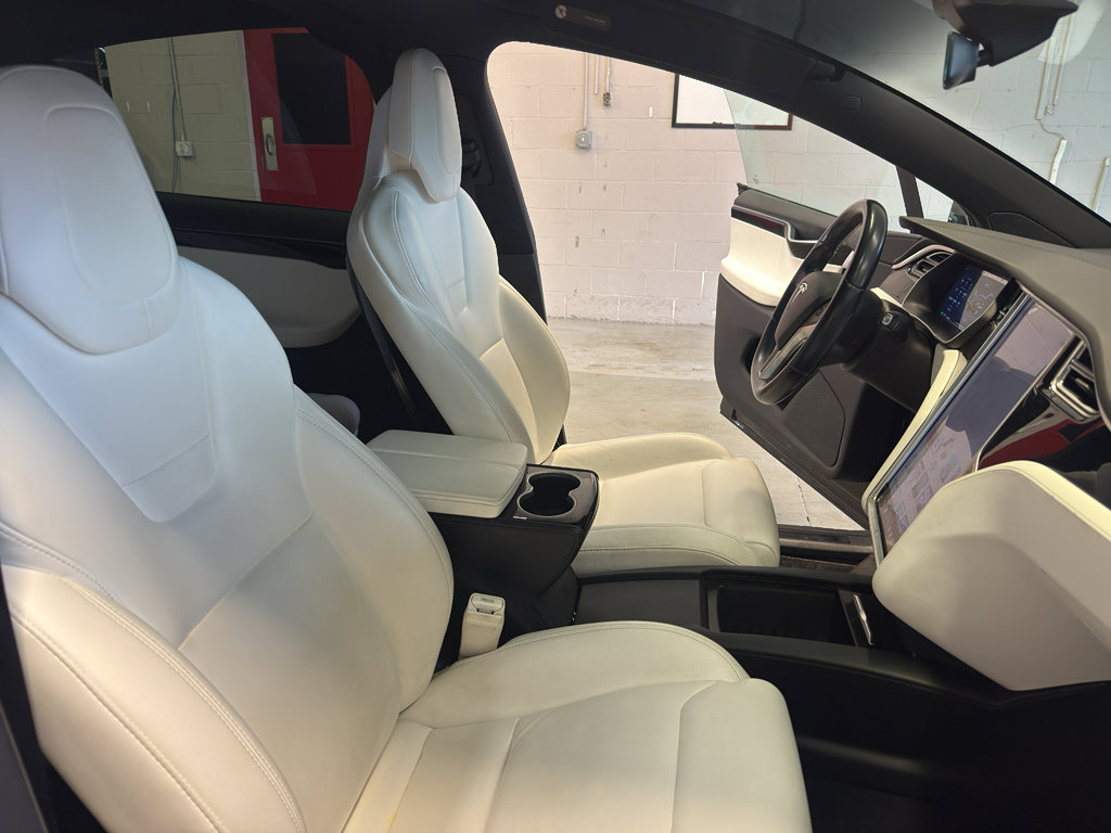 Used 2016 Tesla Model X P100D image 16