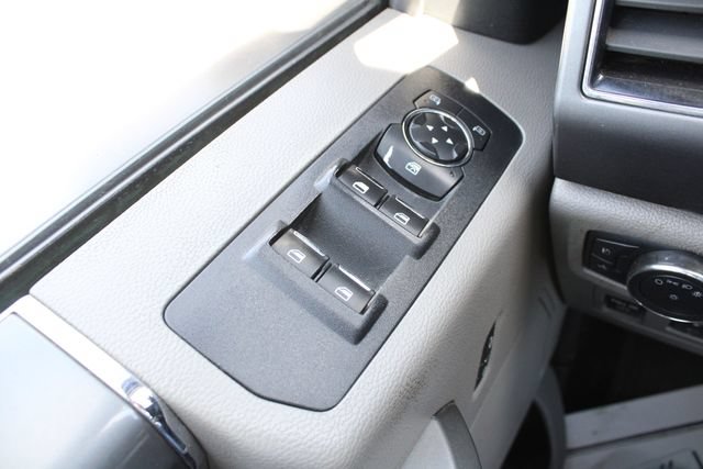 Used 2020 Ford F150 XLT w/ Equipment Group 302A Luxury AWD/4WD image 5