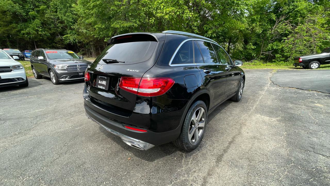 Used 2016 Mercedes-Benz GLC 300 4MATIC w/ Multimedia Package image 8