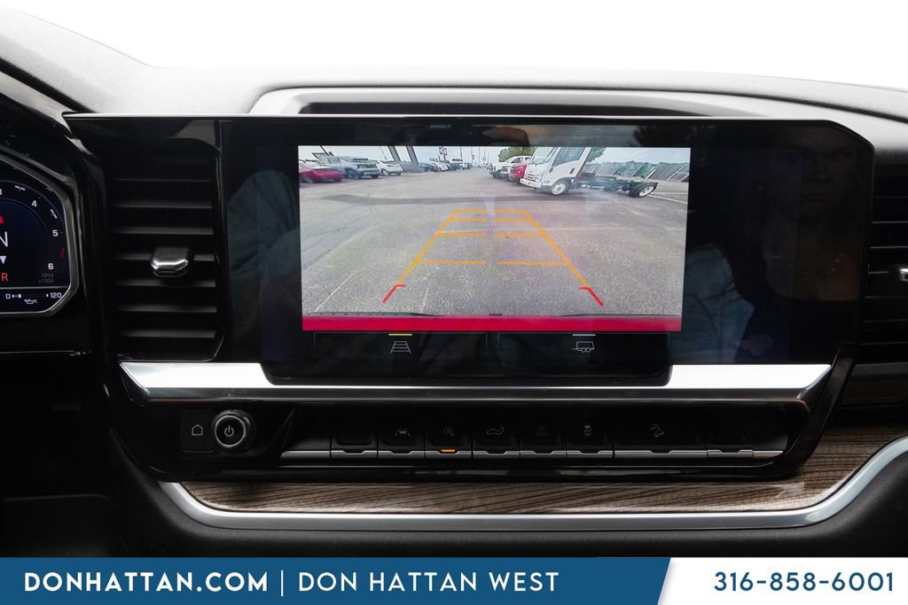 Used 2022 Chevrolet Silverado 1500 RST w/ Z71 Off-Road Package AWD/4WD image 11