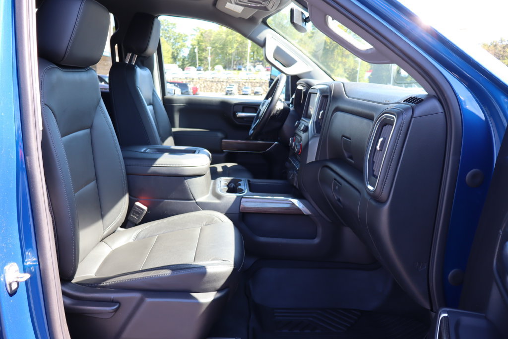 Used 2020 Chevrolet Silverado 1500 LT Trail Boss AWD/4WD image 18