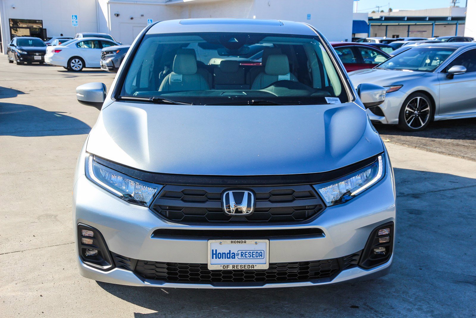 New 2026 Honda Odyssey EX-L image 2