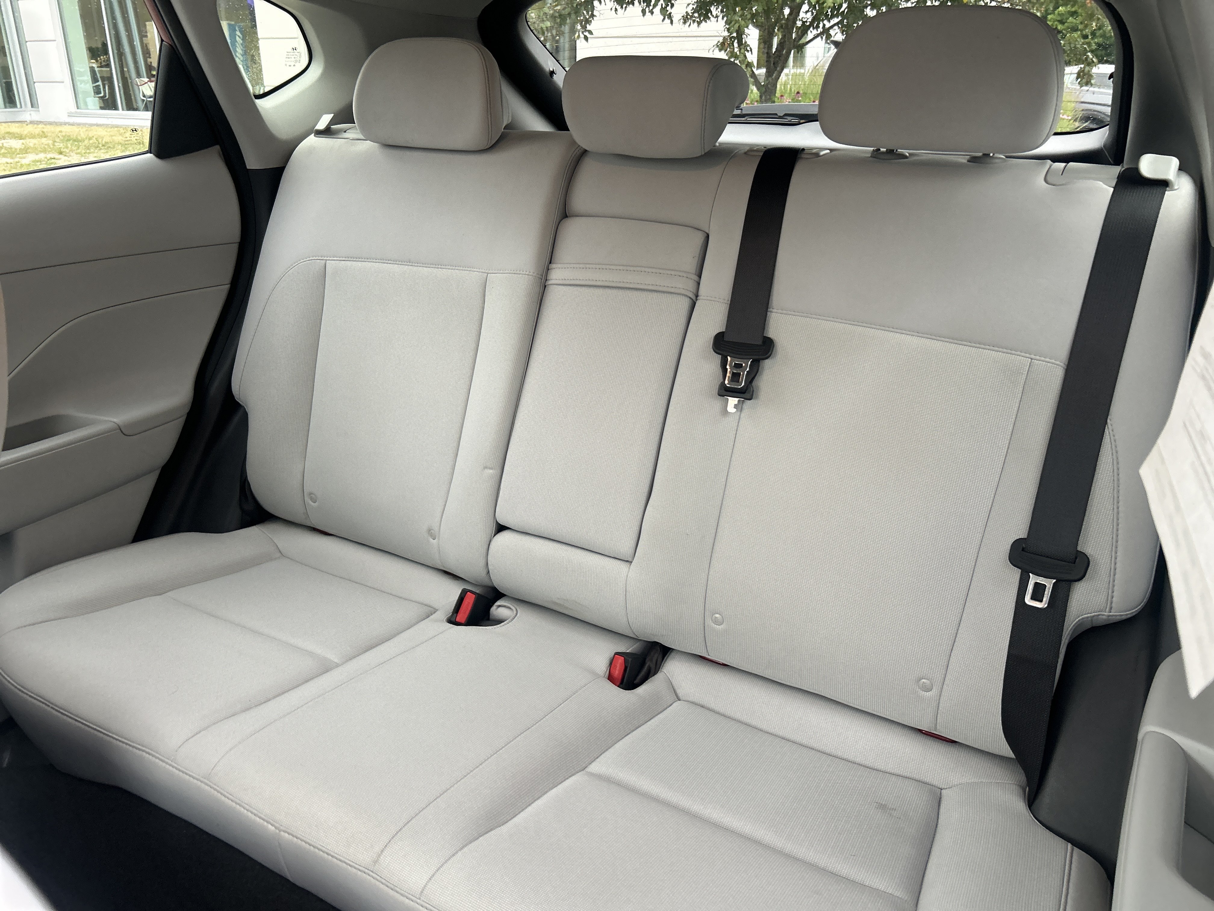 Certified 2025 Hyundai Kona SEL AWD/4WD image 16
