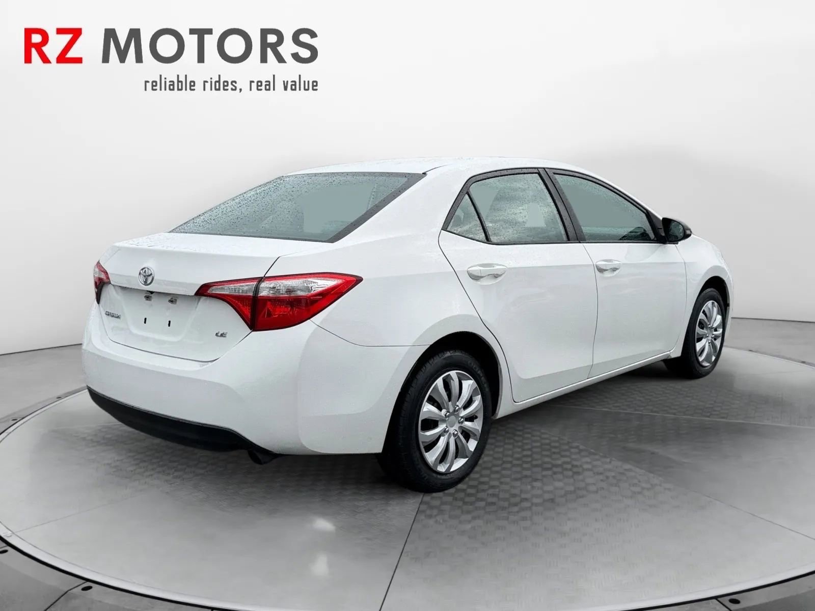 Used 2016 Toyota Corolla LE image 5