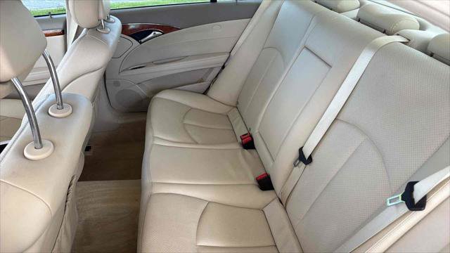 Used 2005 Mercedes-Benz E 320 Sedan image 20