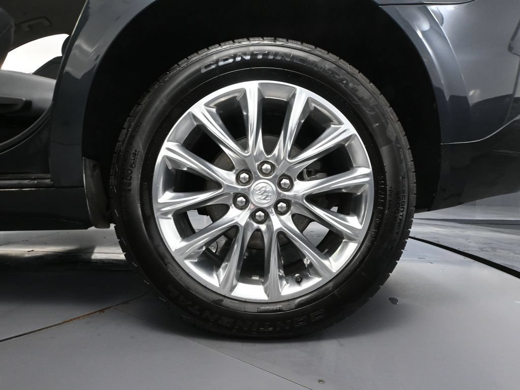 Used 2021 Buick Enclave Premium w/ Surround and Sites Package AWD/4WD image 16